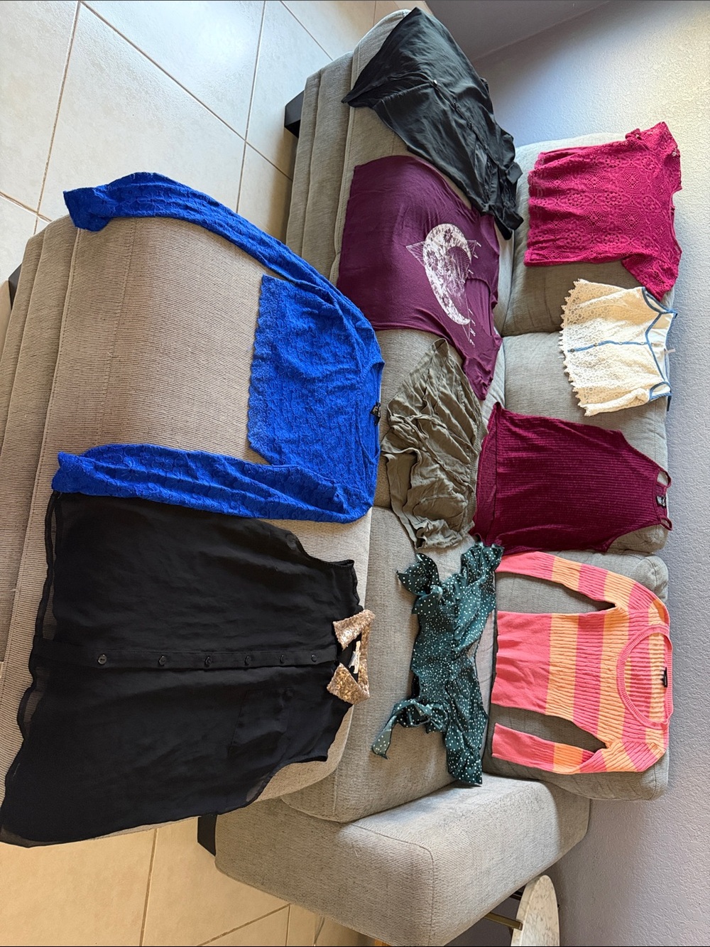 10 Mixed Women's Tops Bundle and 1 shorts